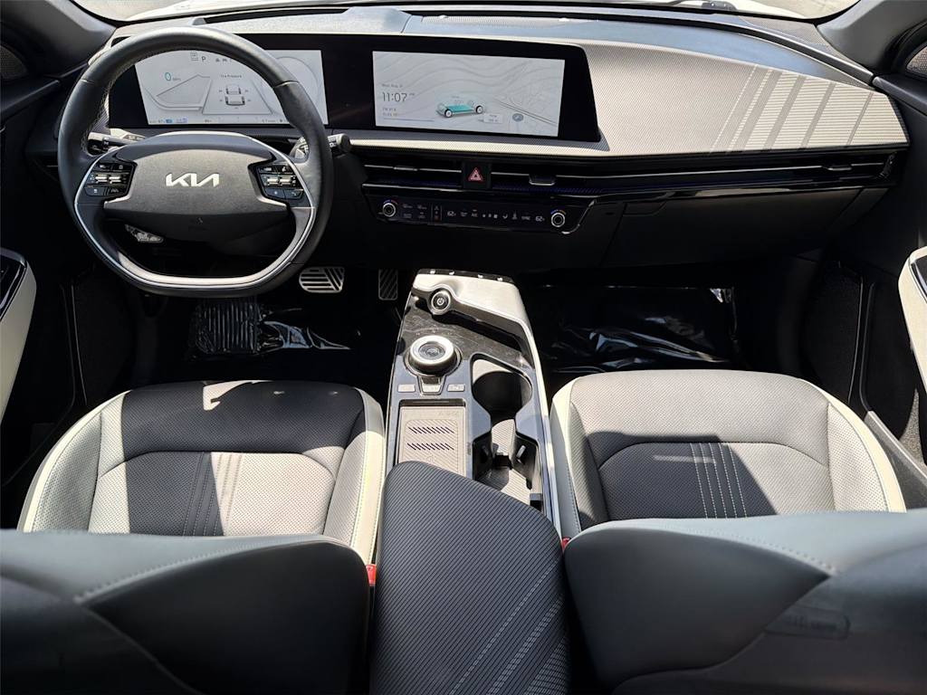 Thumbnail: 2023 Kia EV6 - 9