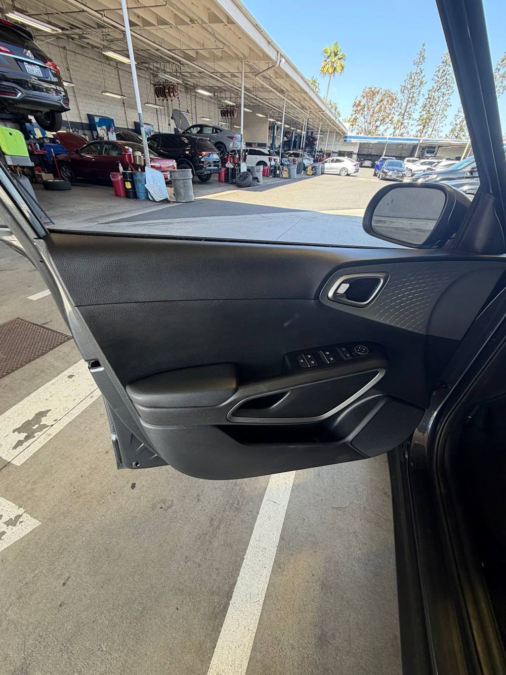 Thumbnail: 2023 Kia Soul - 19