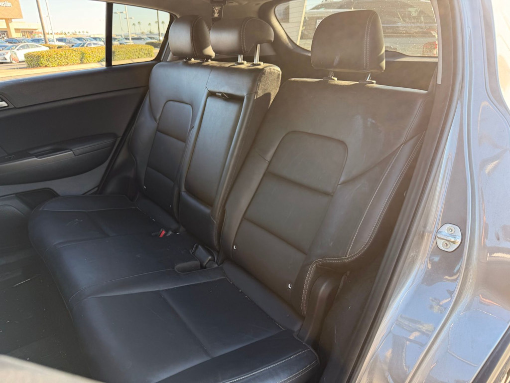 Thumbnail: 2017 Kia Sportage - 11