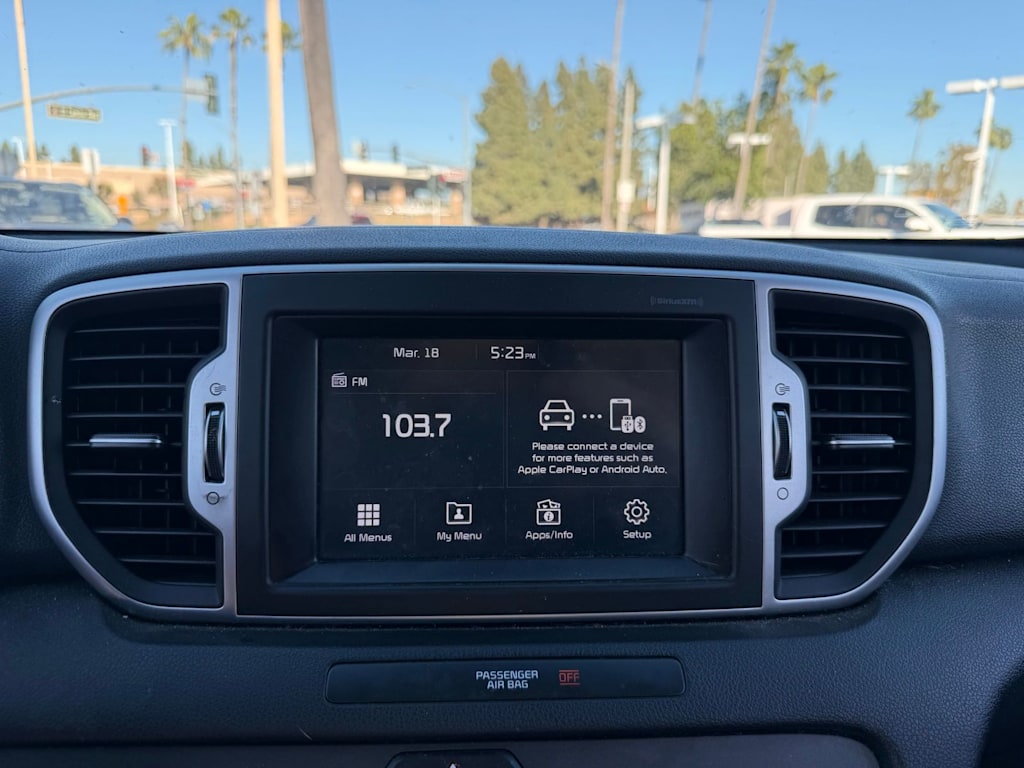 Thumbnail: 2017 Kia Sportage - 12