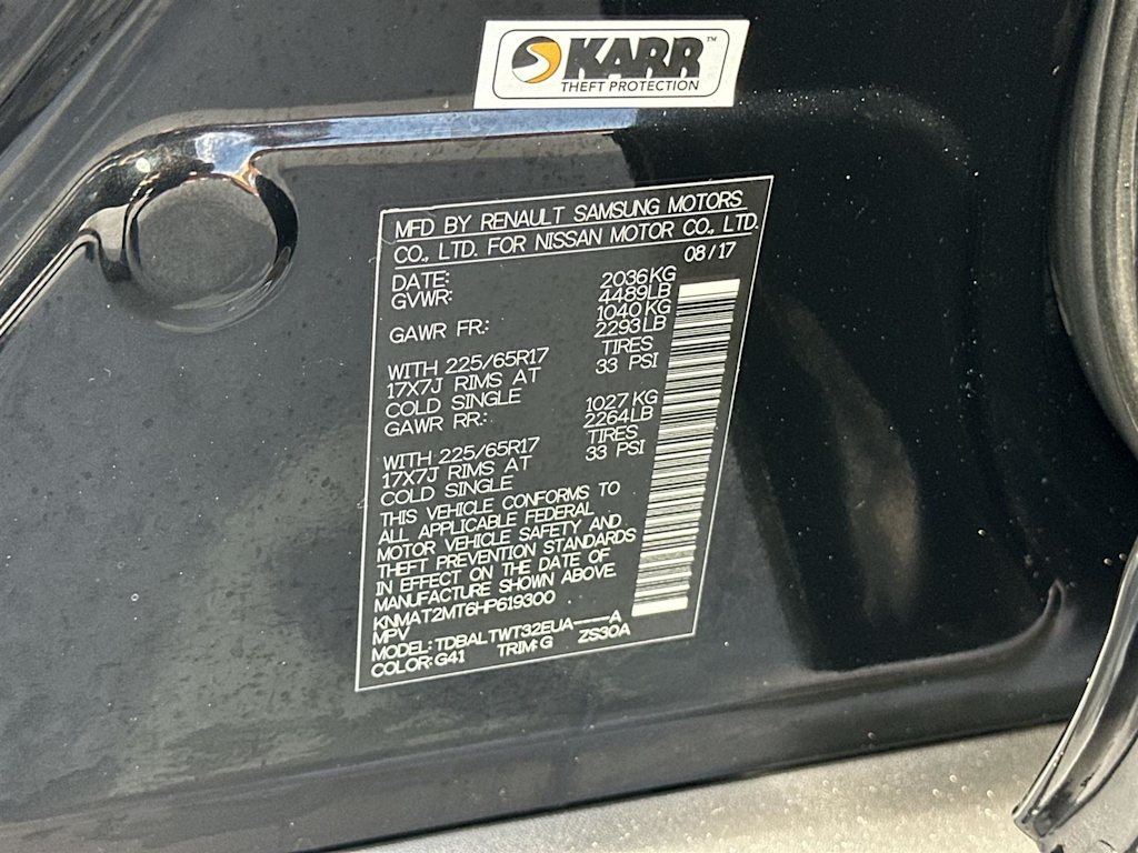 Thumbnail: 2017 Nissan Rogue - 21