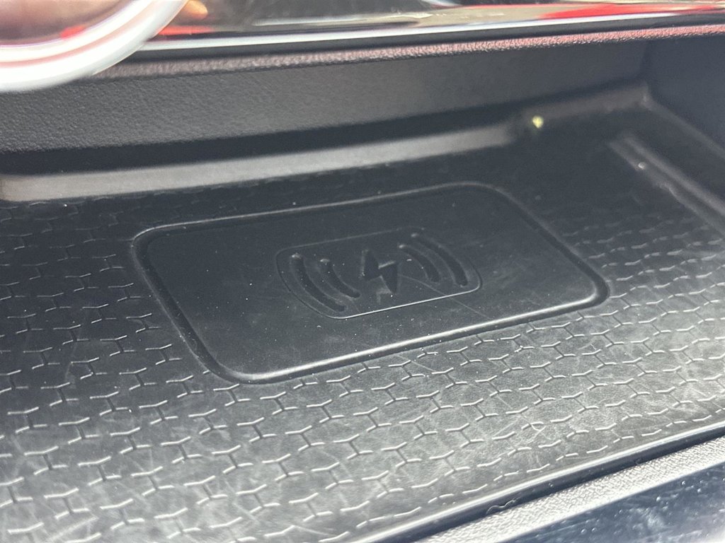 Thumbnail: 2024 Jaguar F-Pace - 26