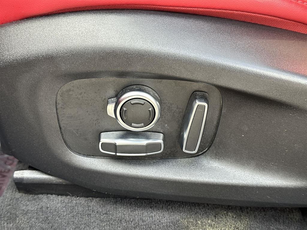 Thumbnail: 2024 Jaguar F-Pace - 23