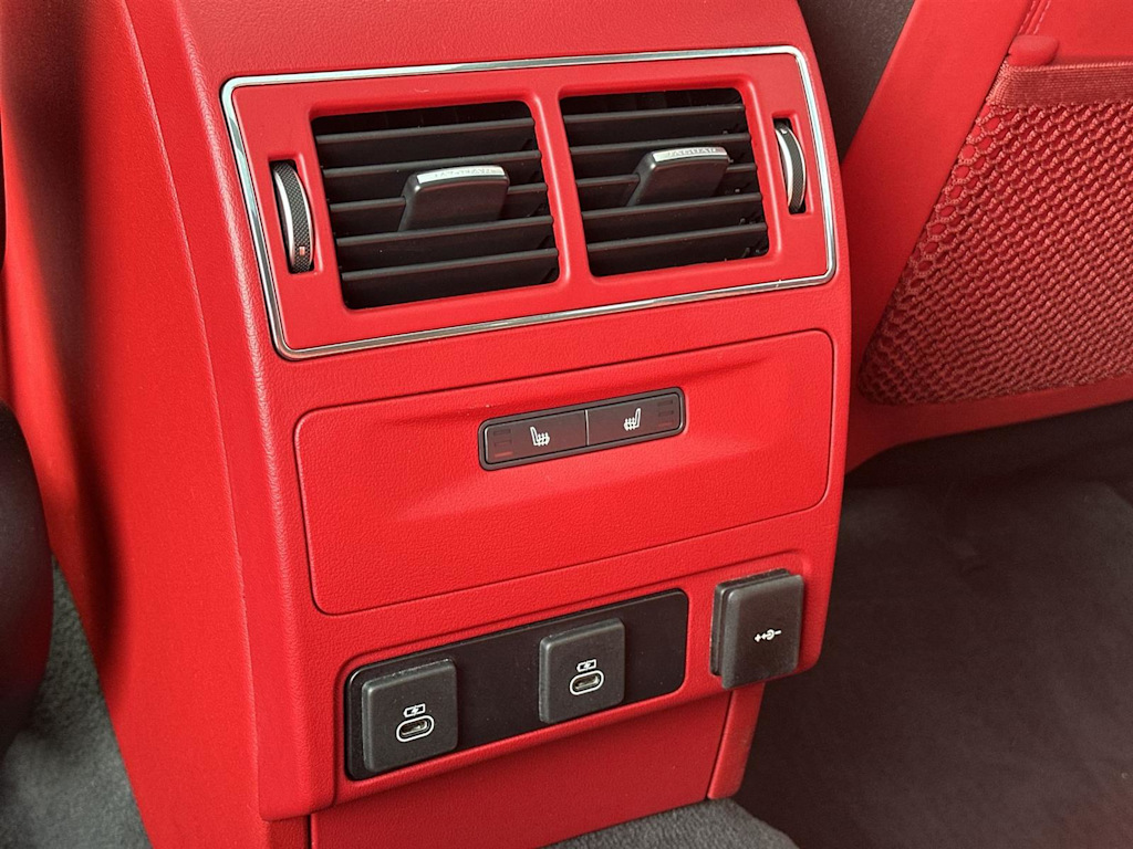 Thumbnail: 2024 Jaguar F-Pace - 31