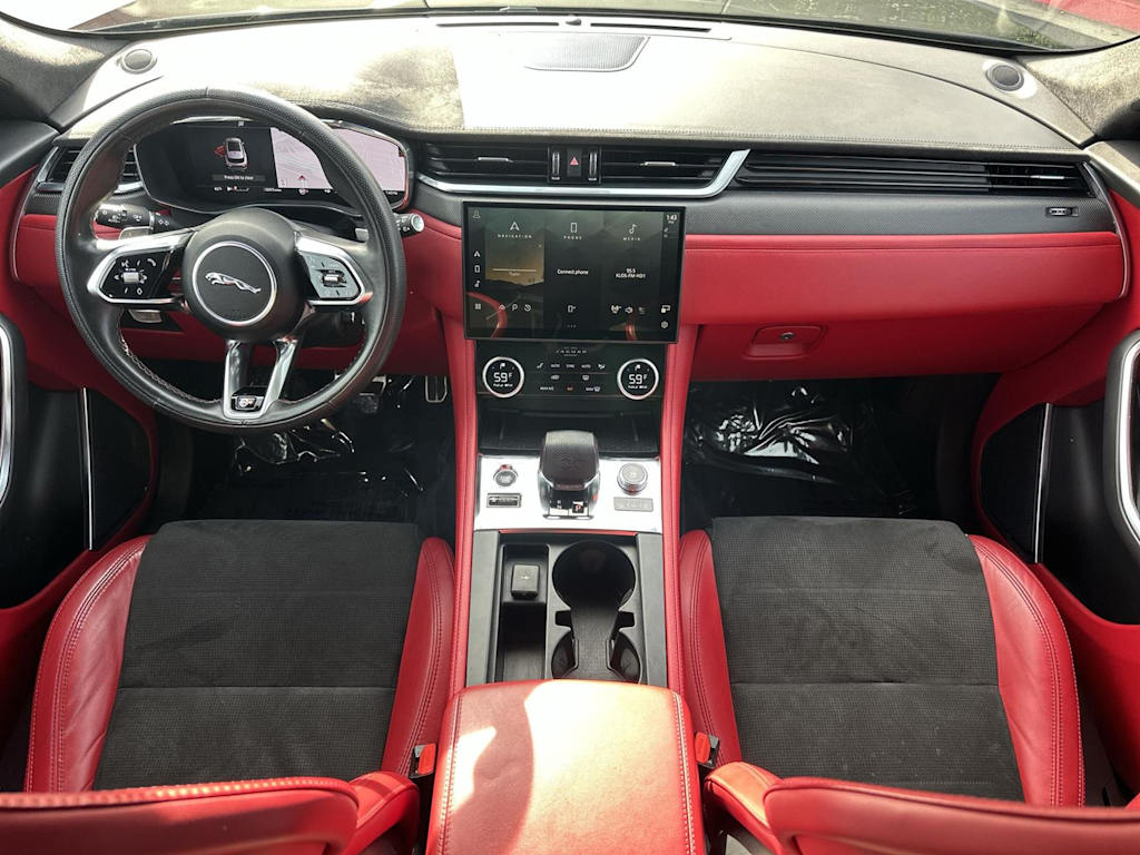 Thumbnail: 2024 Jaguar F-Pace - 10