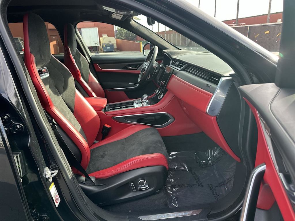 Thumbnail: 2024 Jaguar F-Pace - 12