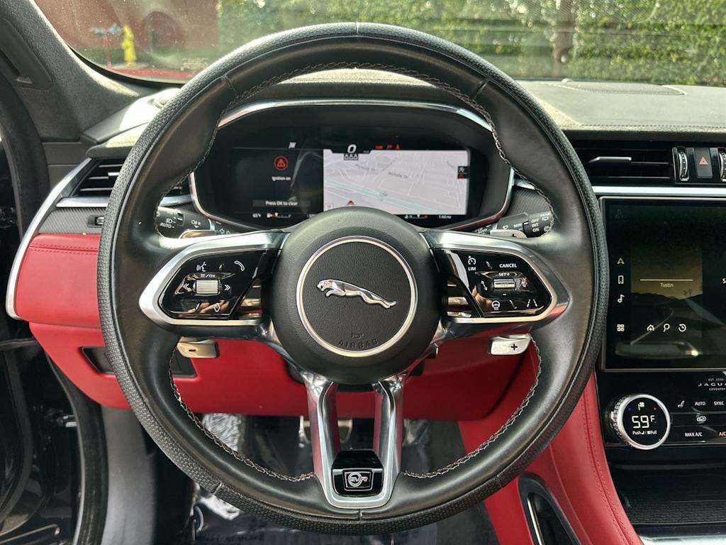 Thumbnail: 2024 Jaguar F-Pace - 15