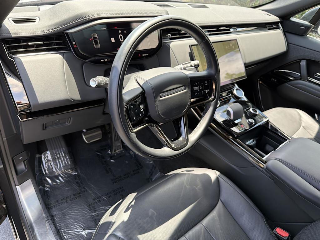 Thumbnail: 2023 Land Rover Range Rover Sport - 2