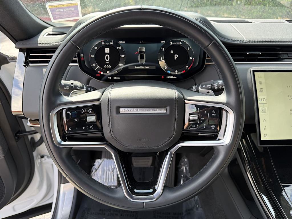 Thumbnail: 2025 Land Rover Range Rover Sport - 15