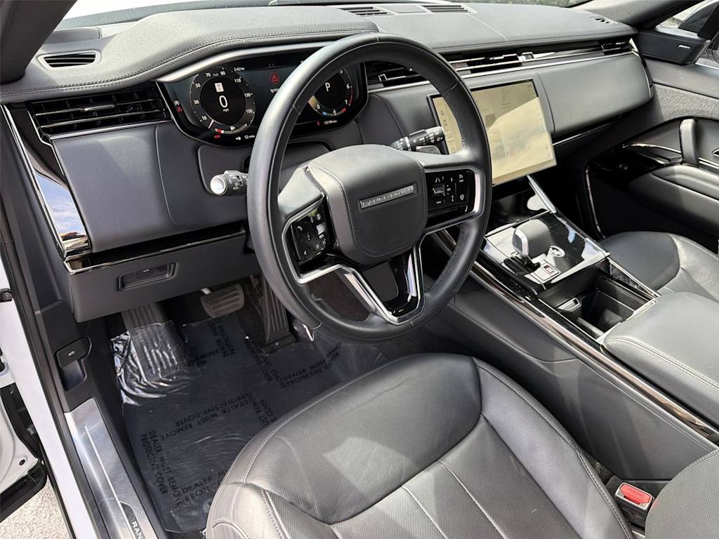 Thumbnail: 2025 Land Rover Range Rover Sport - 2