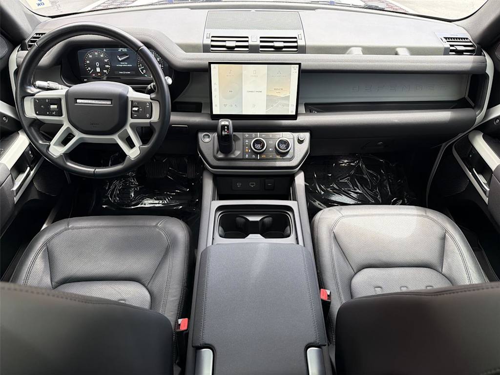 Thumbnail: 2022 Land Rover Defender - 9