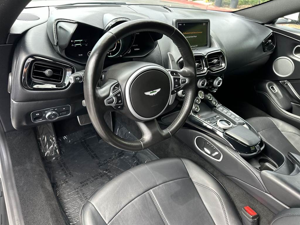 2022 Aston Martin Vantage F1 Edition 2