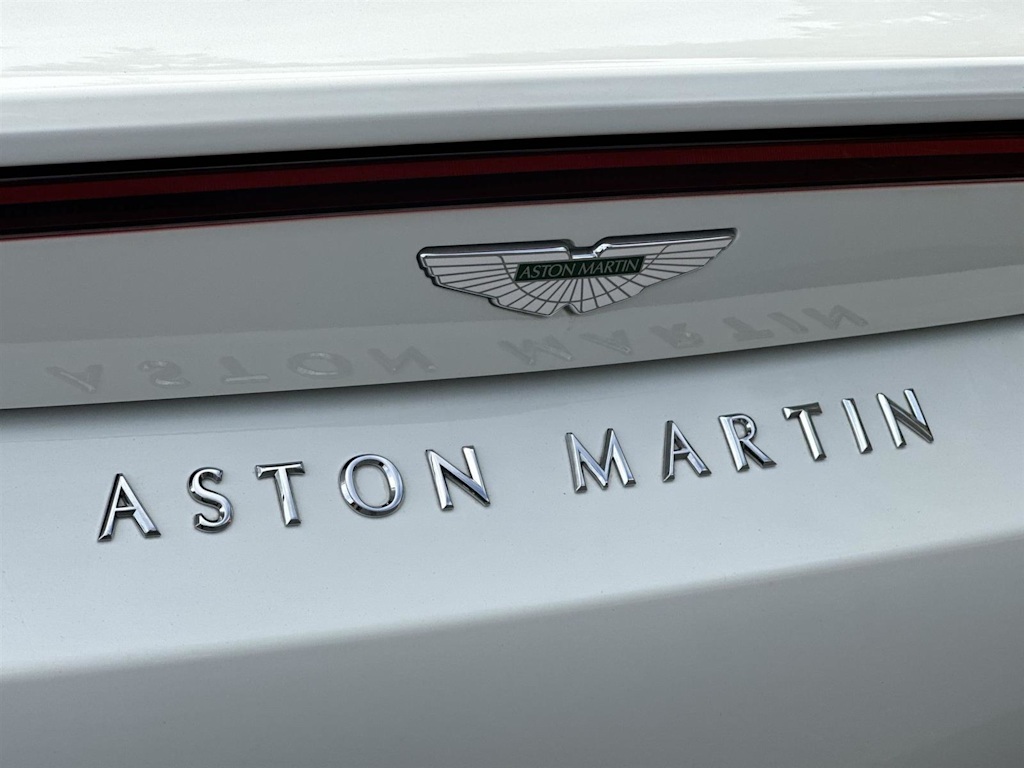 2022 Aston Martin Vantage F1 Edition 6