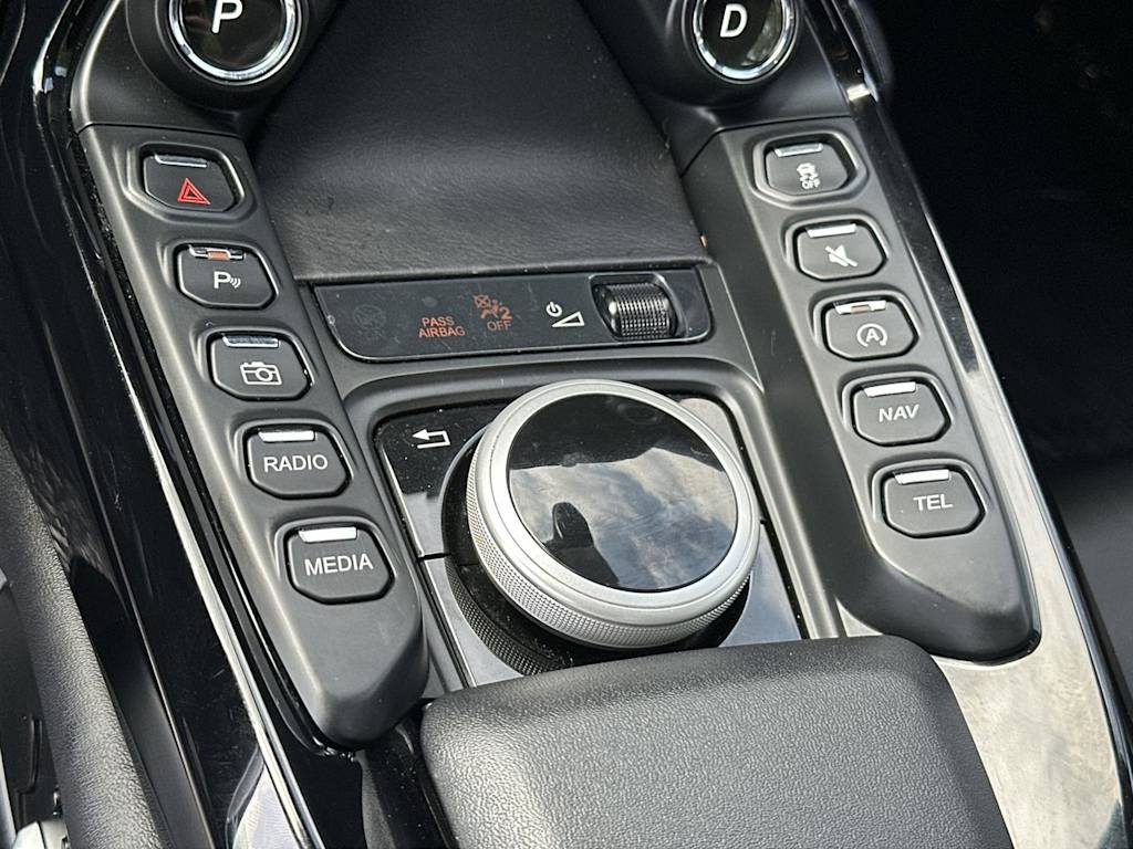 2022 Aston Martin Vantage F1 Edition 15