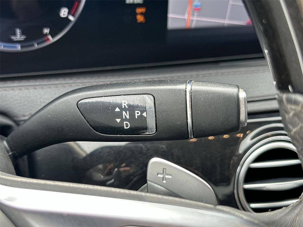 Thumbnail: 2020 Mercedes-Benz S-Class - 17