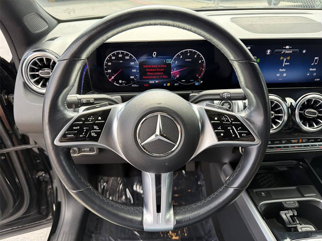 Thumbnail: 2024 Mercedes-Benz GLB - 15