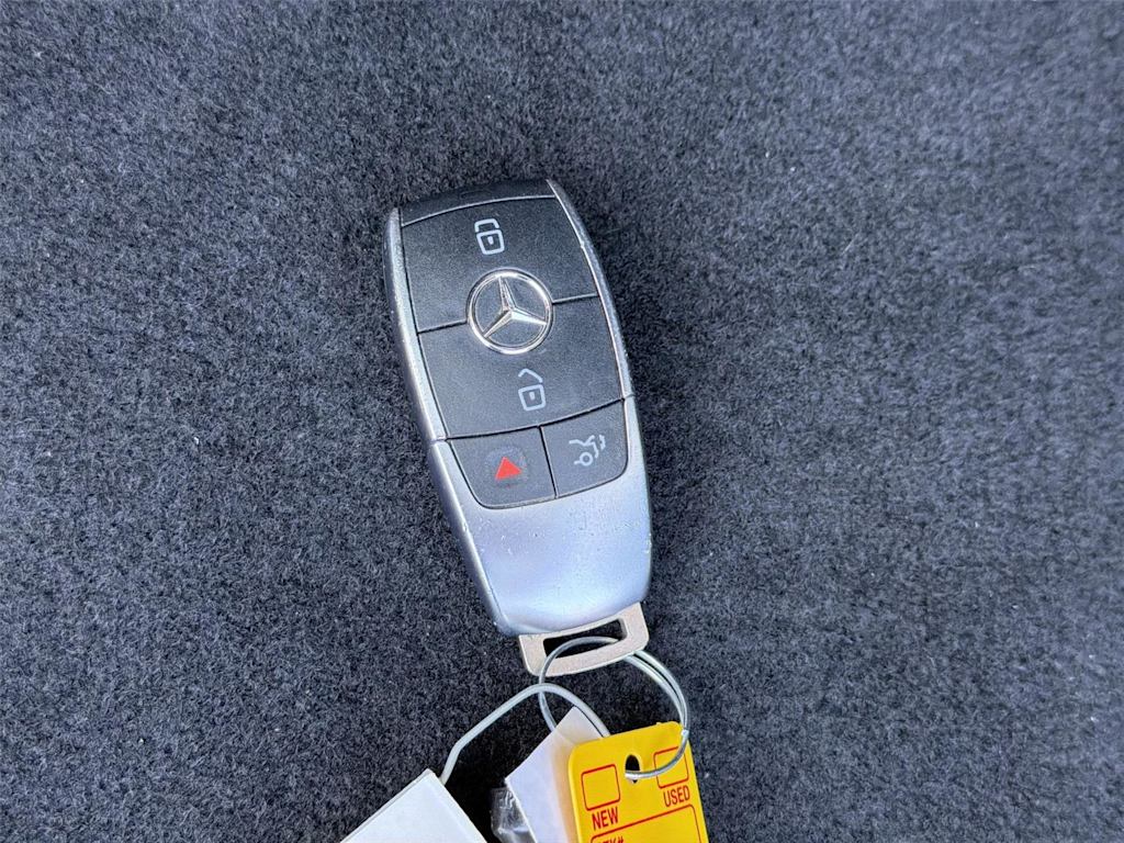 Thumbnail: 2023 Mercedes-Benz GLA - 20