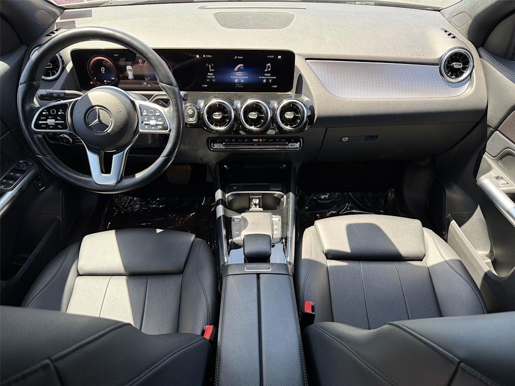 Thumbnail: 2023 Mercedes-Benz GLA - 10