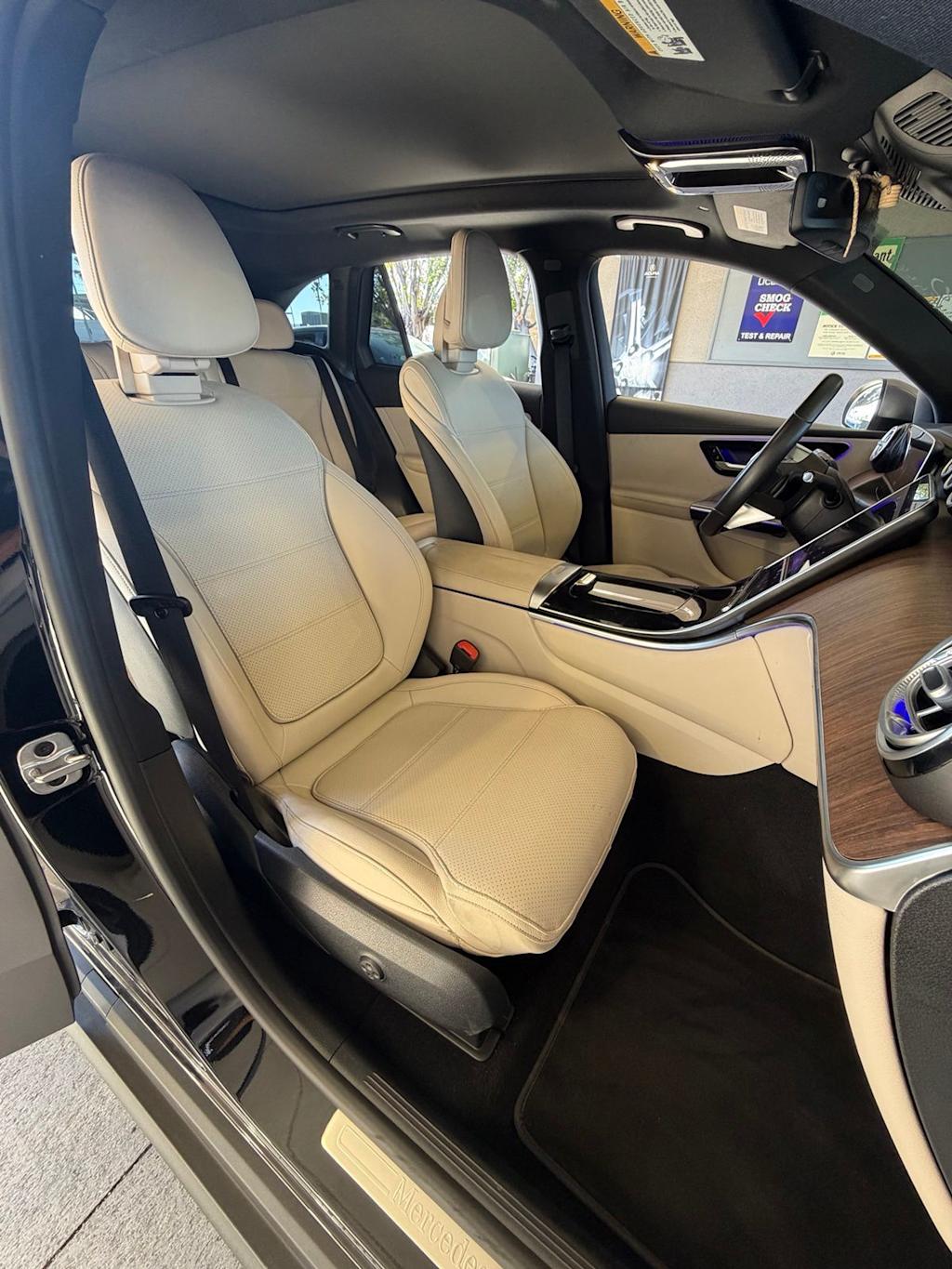 Thumbnail: 2024 Mercedes-Benz GLC - 17