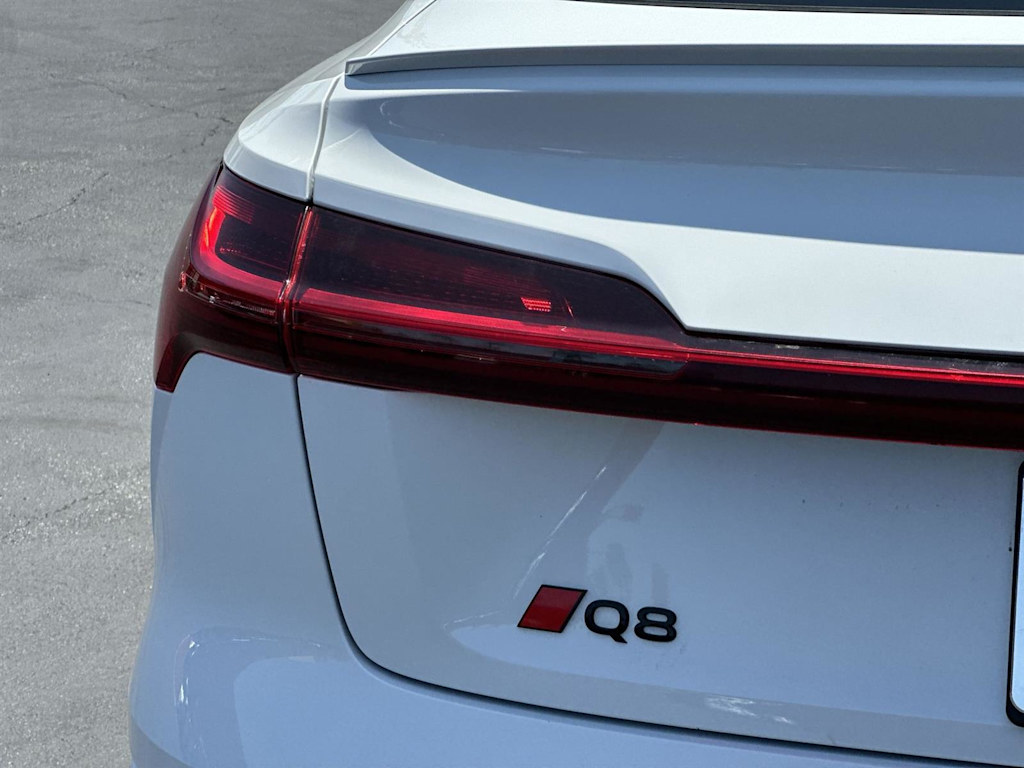 Thumbnail: 2024 Audi Q8 e-tron - 20