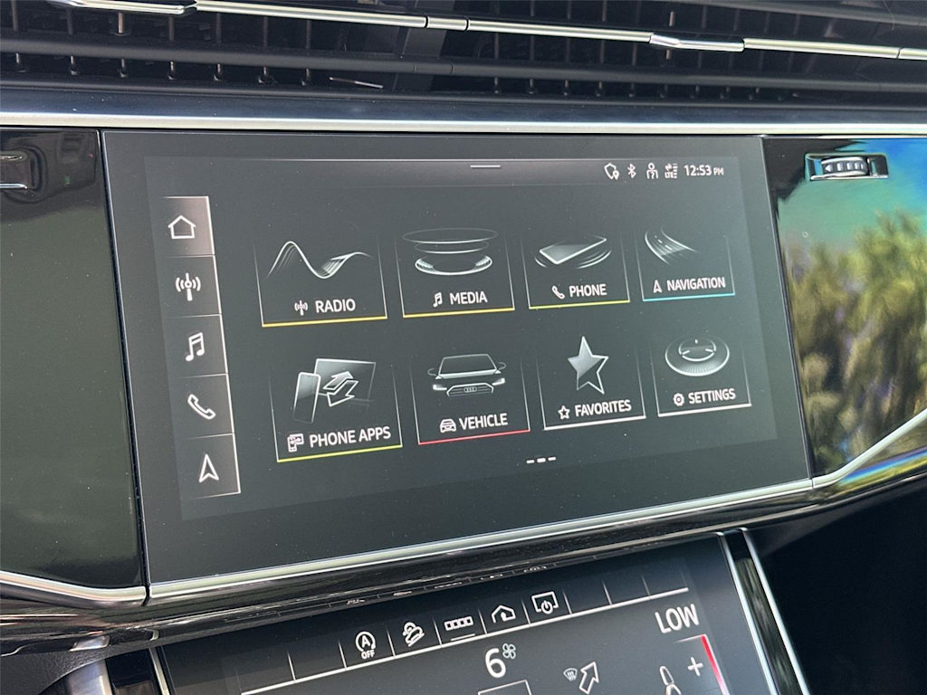 Thumbnail: 2021 Audi Q7 - 33