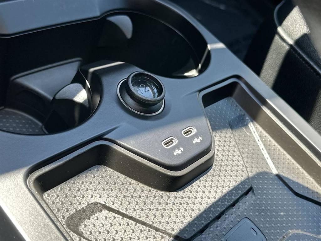 Thumbnail: 2022 BMW iX - 30
