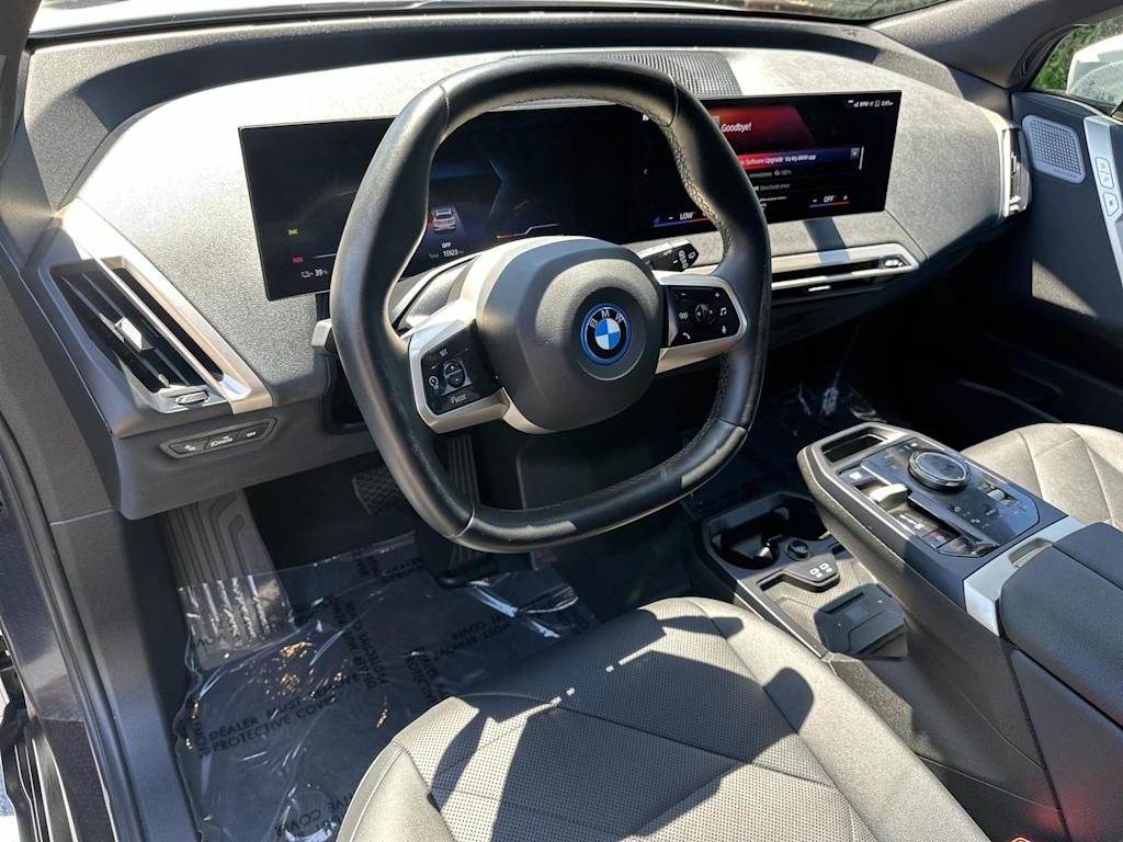 Thumbnail: 2022 BMW iX - 2
