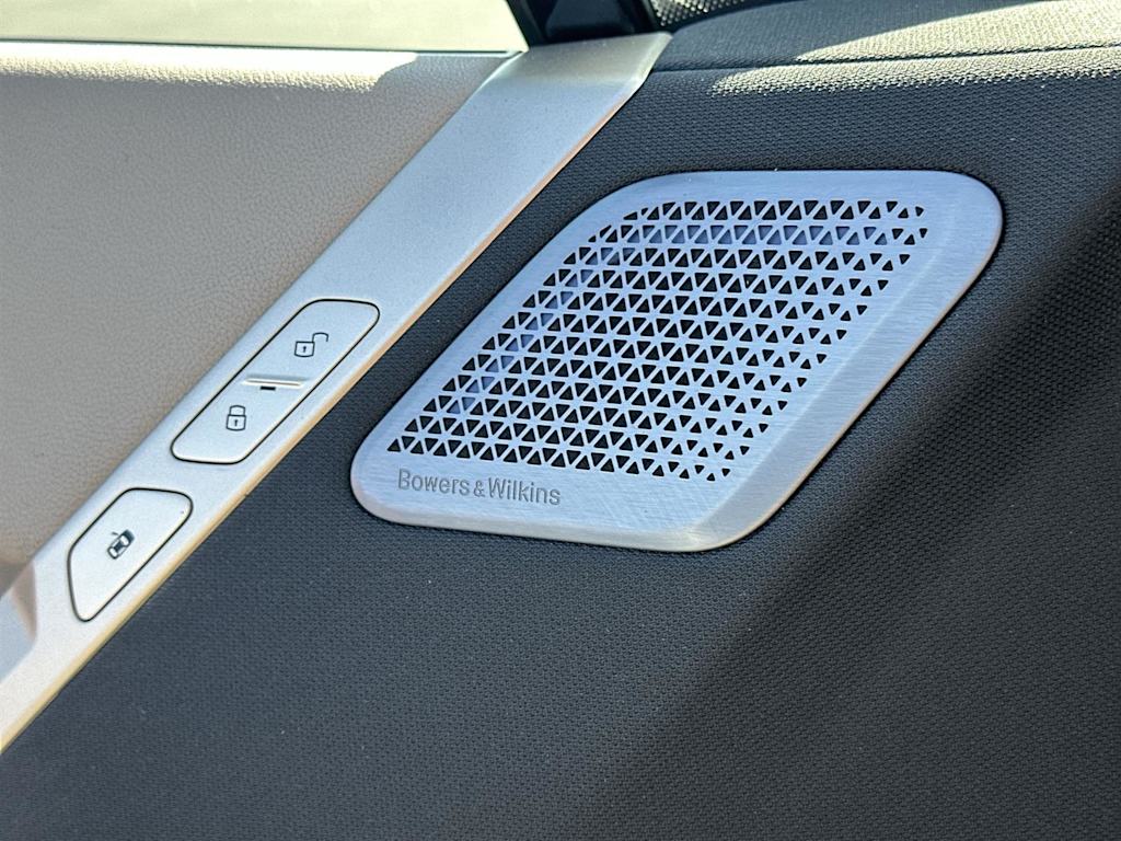 Thumbnail: 2024 BMW iX - 31