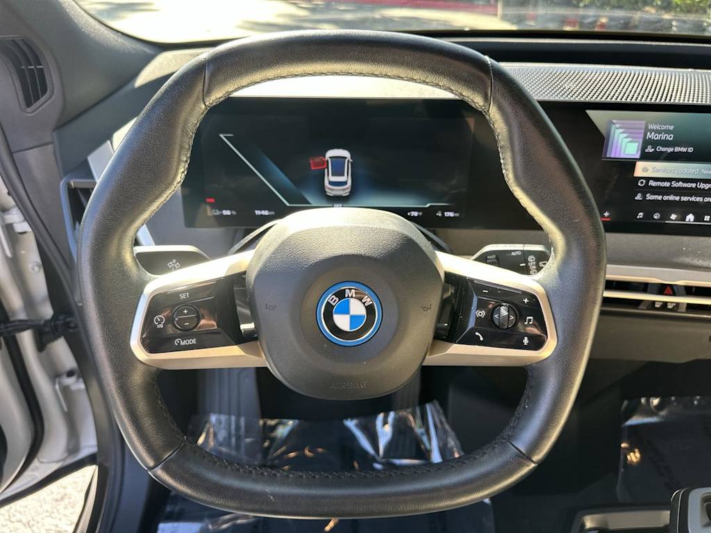 Thumbnail: 2024 BMW iX - 14