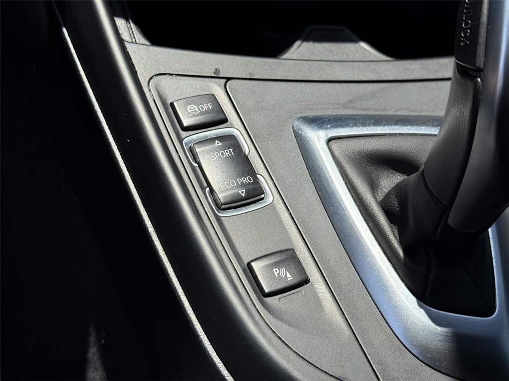 Thumbnail: 2016 BMW 2 Series - 30
