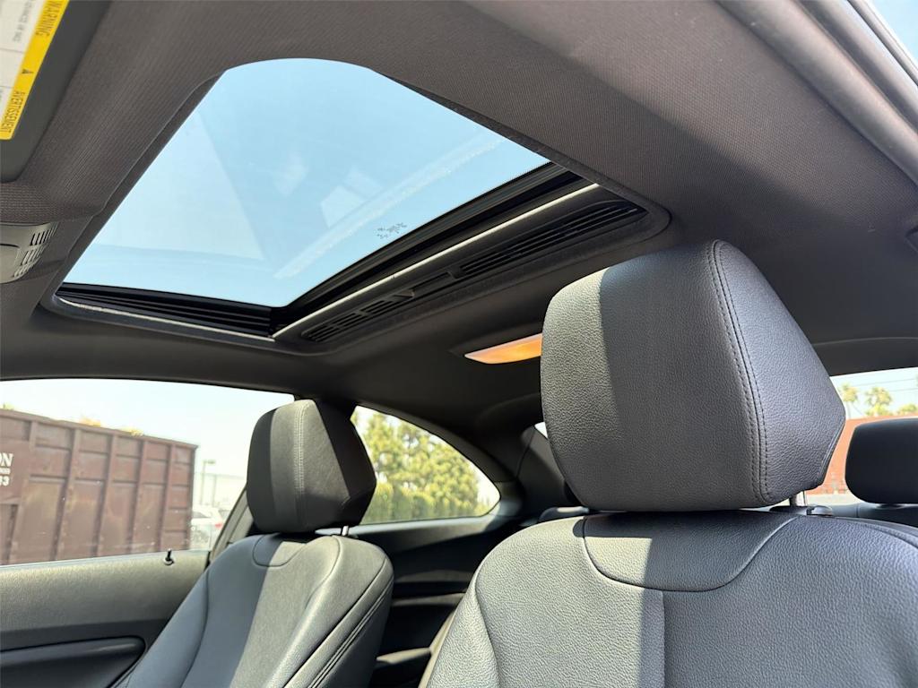 Thumbnail: 2016 BMW 2 Series - 34