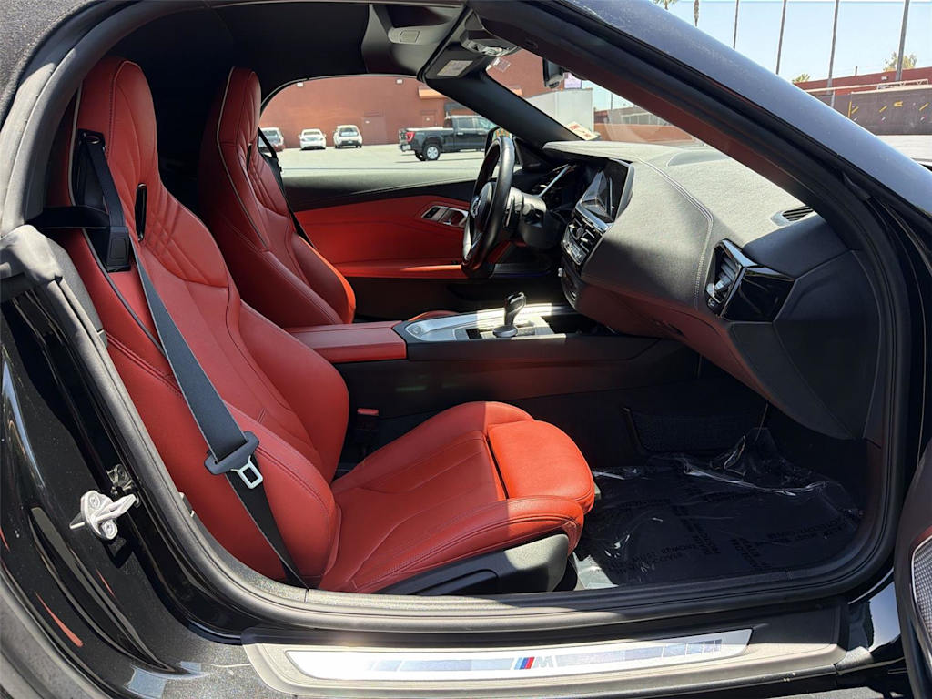 Thumbnail: 2023 BMW Z4 - 12