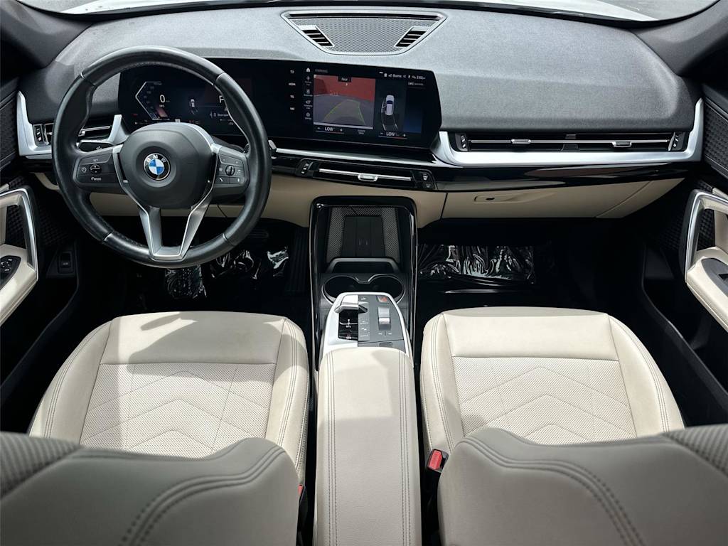 Thumbnail: 2023 BMW X1 - 10
