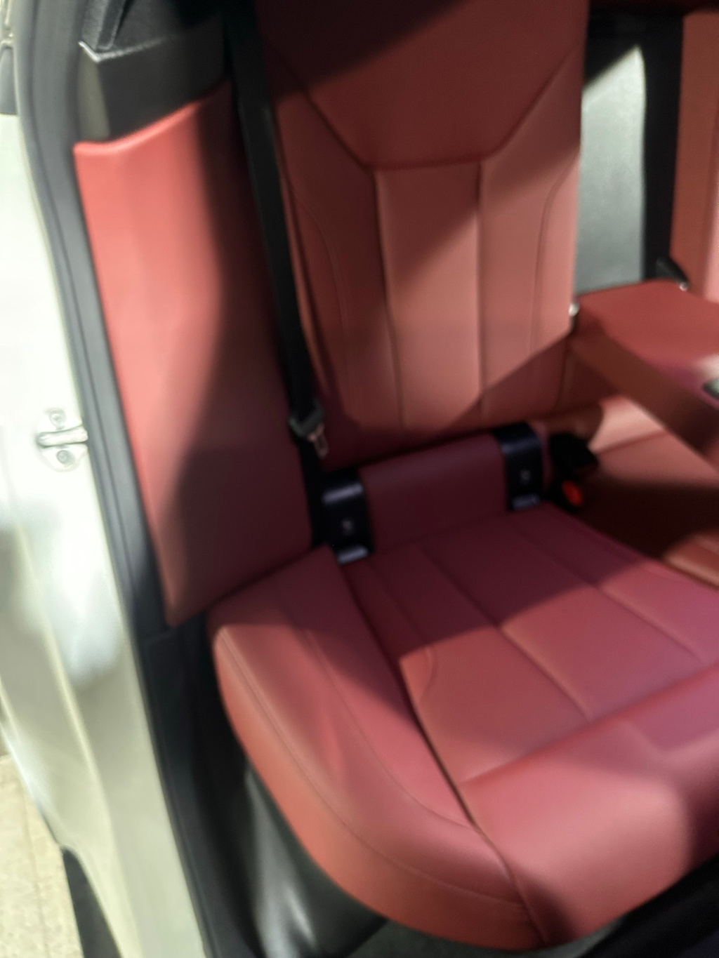 Thumbnail: 2024 BMW i4 - 19