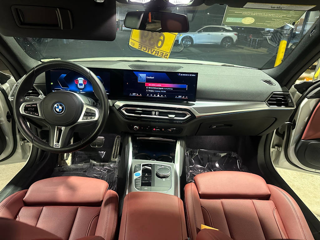 Thumbnail: 2024 BMW i4 - 8