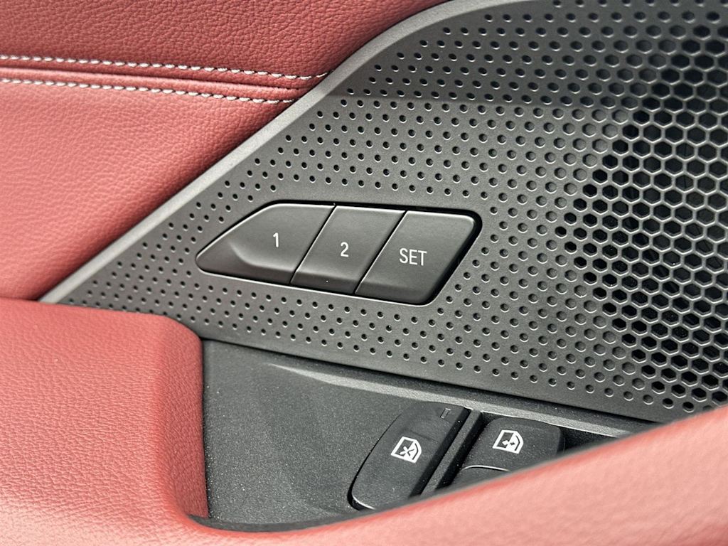 Thumbnail: 2024 BMW i4 - 31