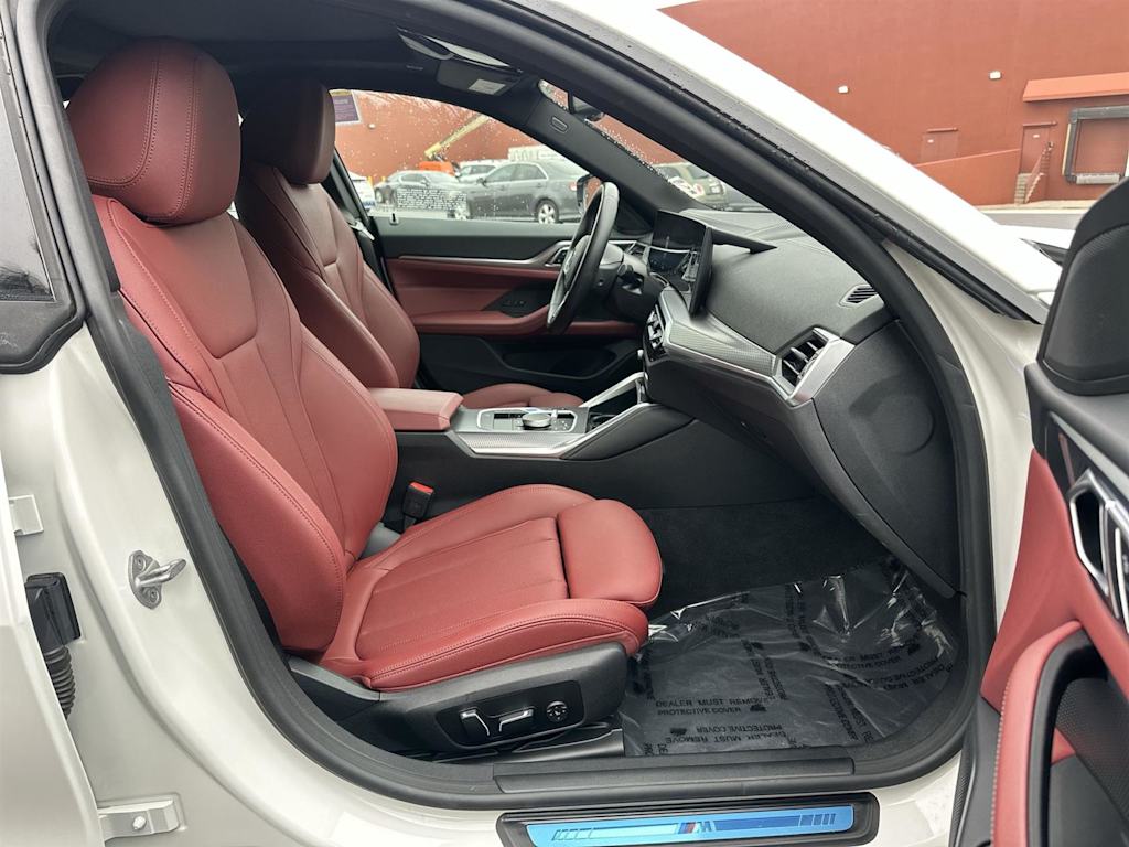 Thumbnail: 2024 BMW i4 - 12