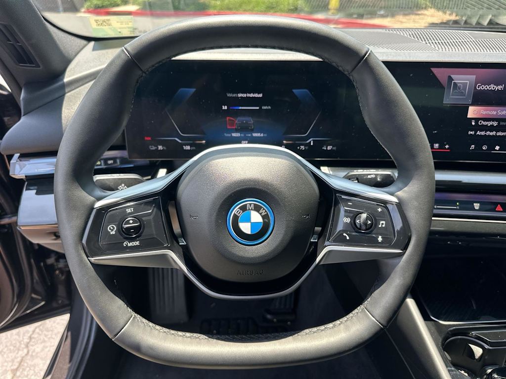 Thumbnail: 2024 BMW i5 - 14