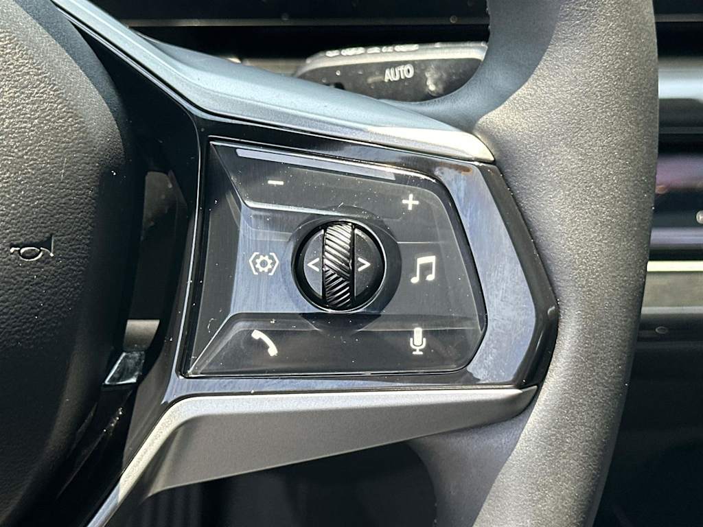 Thumbnail: 2024 BMW i5 - 26