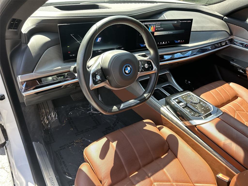 Thumbnail: 2025 BMW i7 - 2