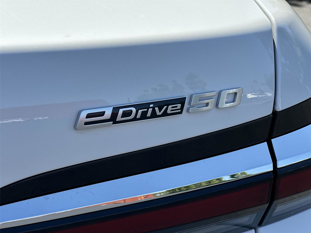 Thumbnail: 2025 BMW i7 - 7