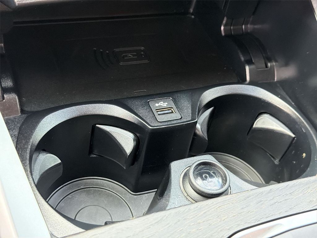 Thumbnail: 2023 BMW i4 - 28