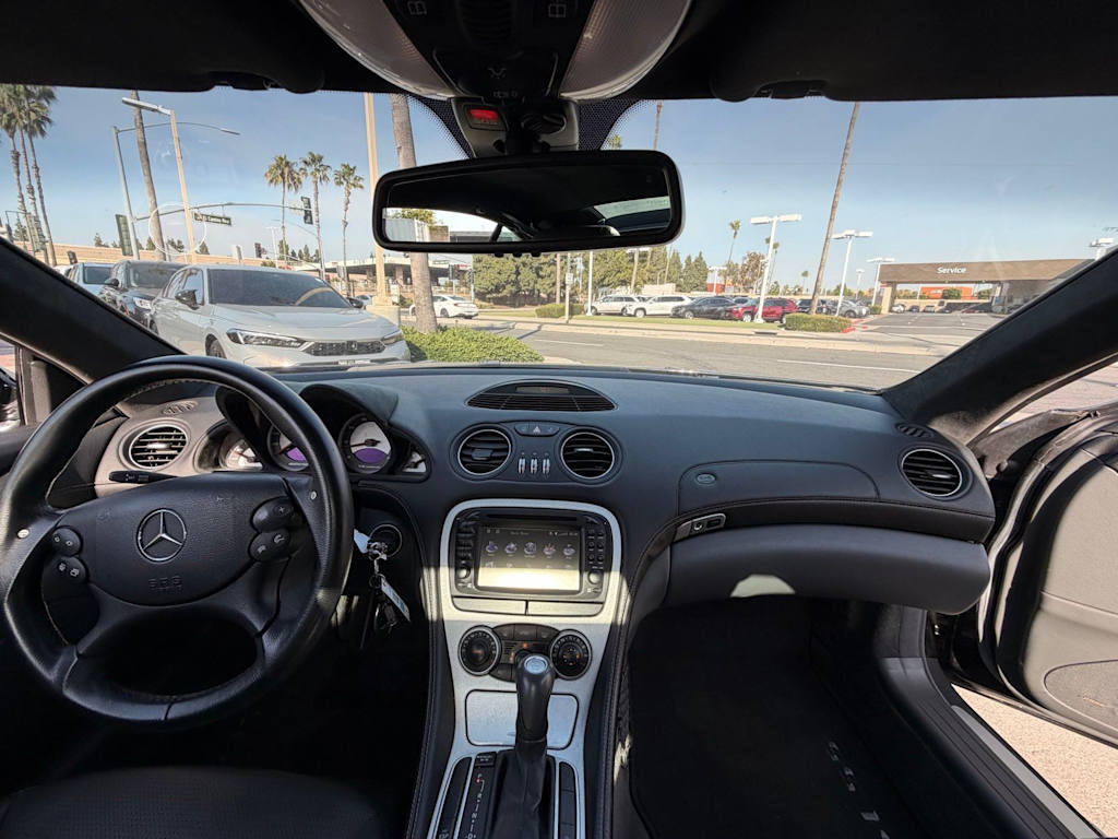 Thumbnail: 2003 Mercedes-Benz SL-Class - 9