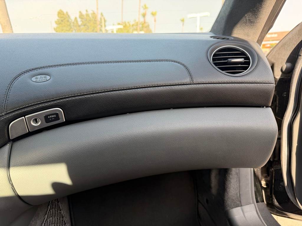 Thumbnail: 2003 Mercedes-Benz SL-Class - 17