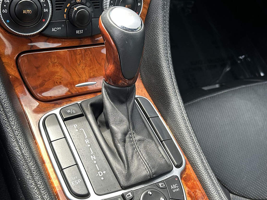 Thumbnail: 2003 Mercedes-Benz SL-Class - 16