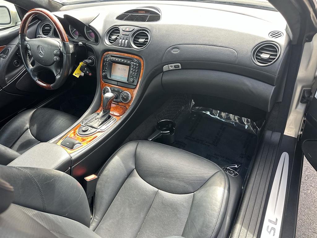 Thumbnail: 2003 Mercedes-Benz SL-Class - 13