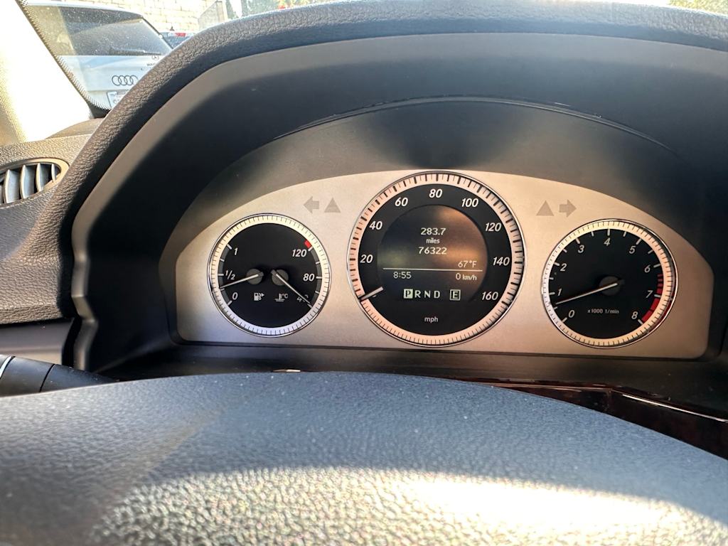 Thumbnail: 2011 Mercedes-Benz GLK - 12