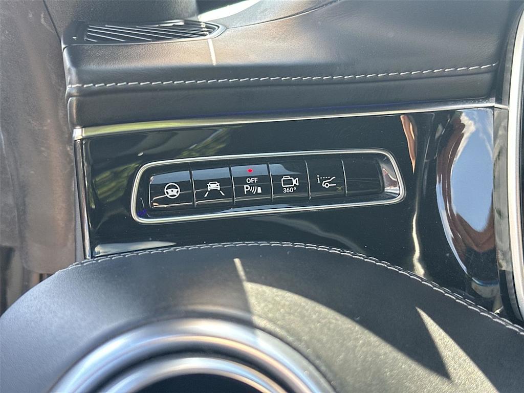 Thumbnail: 2015 Mercedes-Benz S-Class - 28