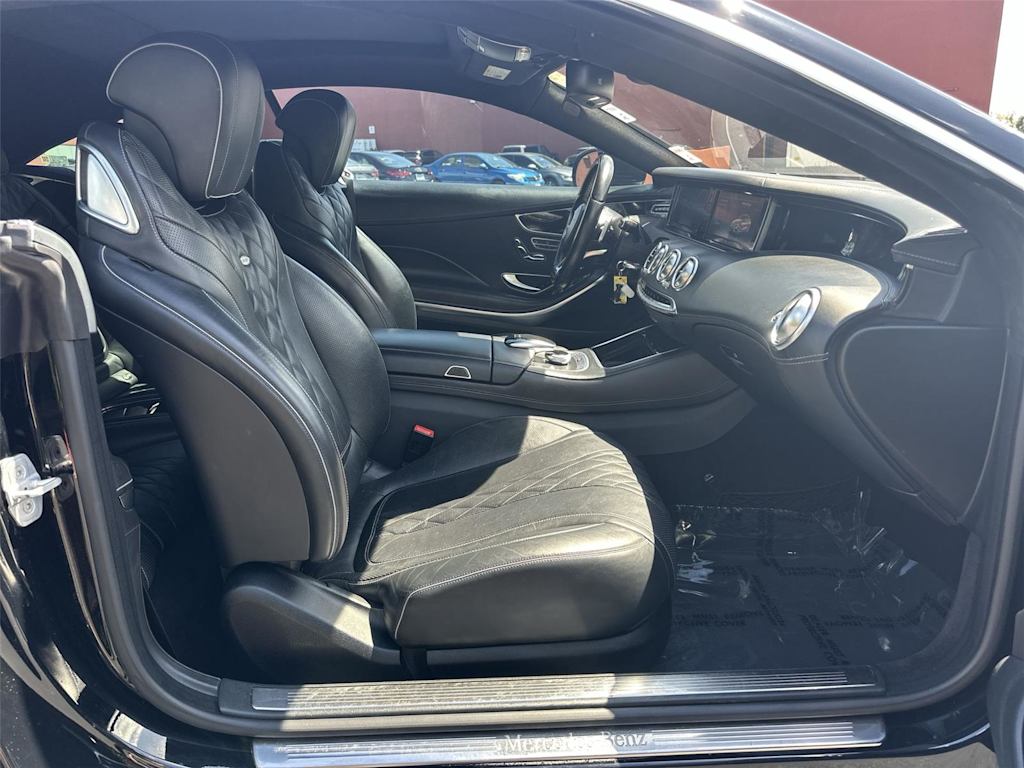 Thumbnail: 2015 Mercedes-Benz S-Class - 20