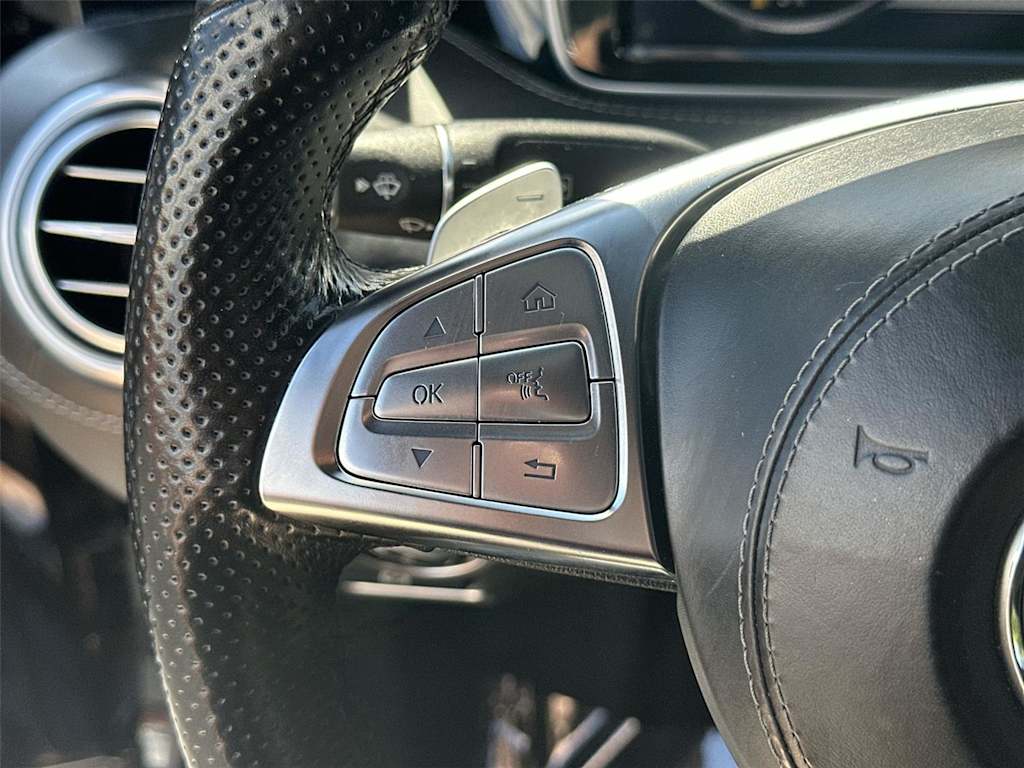 Thumbnail: 2015 Mercedes-Benz S-Class - 24